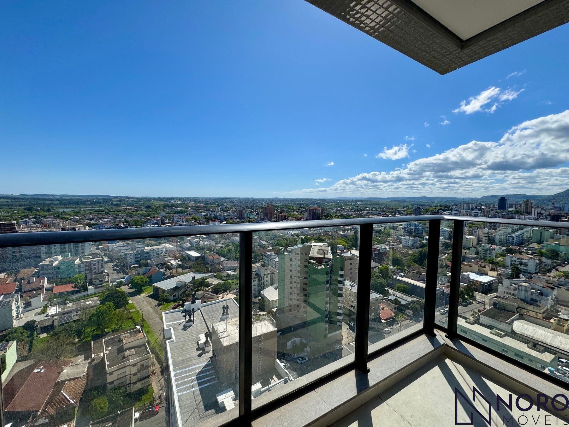 Cobertura com 4 Dormitórios à venda, 395 m² por R$ 4.200.000,00 Cobertura com 4 Dormitórios à venda, 395 m² por R$ 4.200.000,00