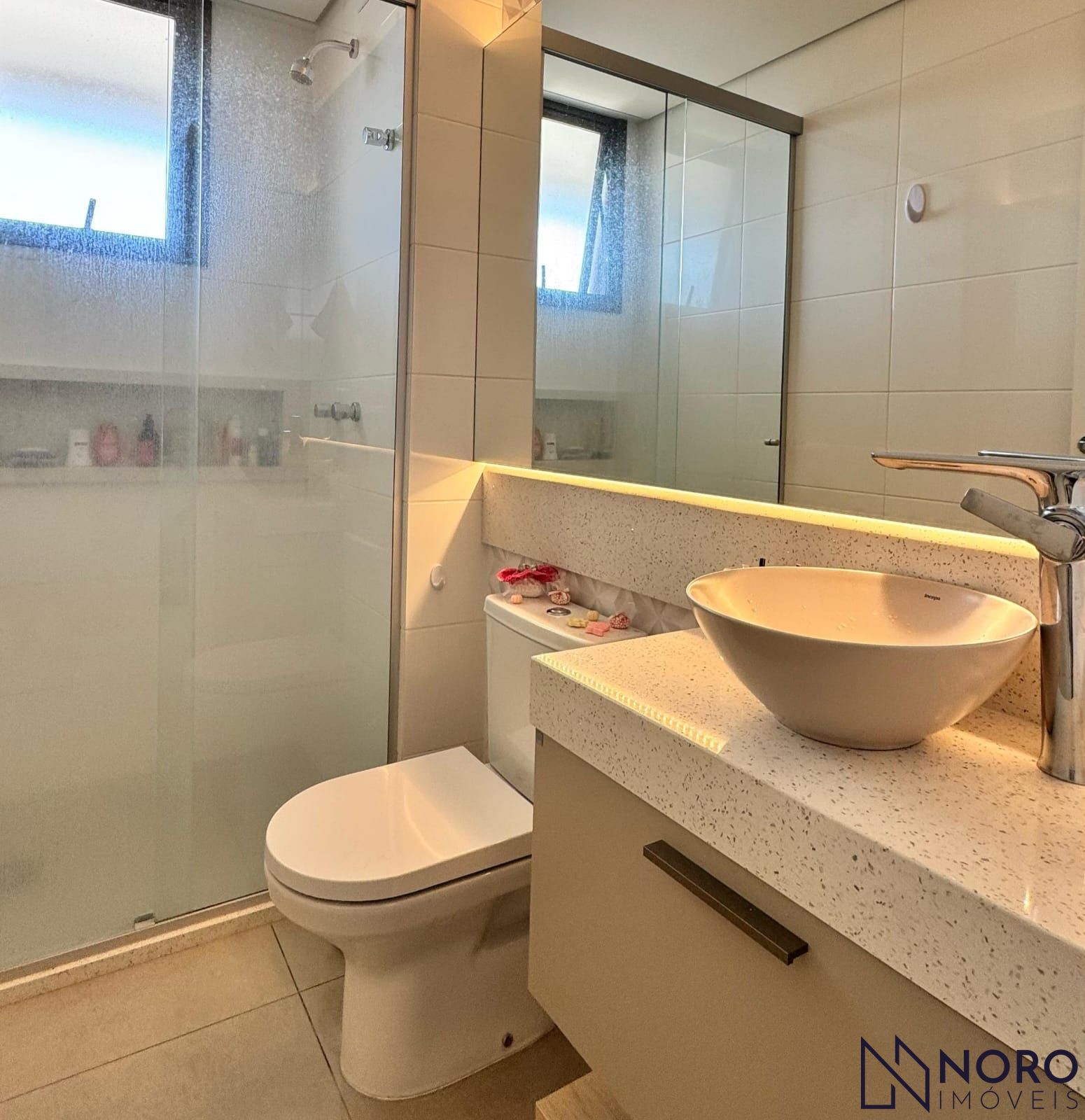 Apartamento Mobiliado 3 Dormitórios (1 Suíte) 137,9m² Sacada Gourmet e Box D