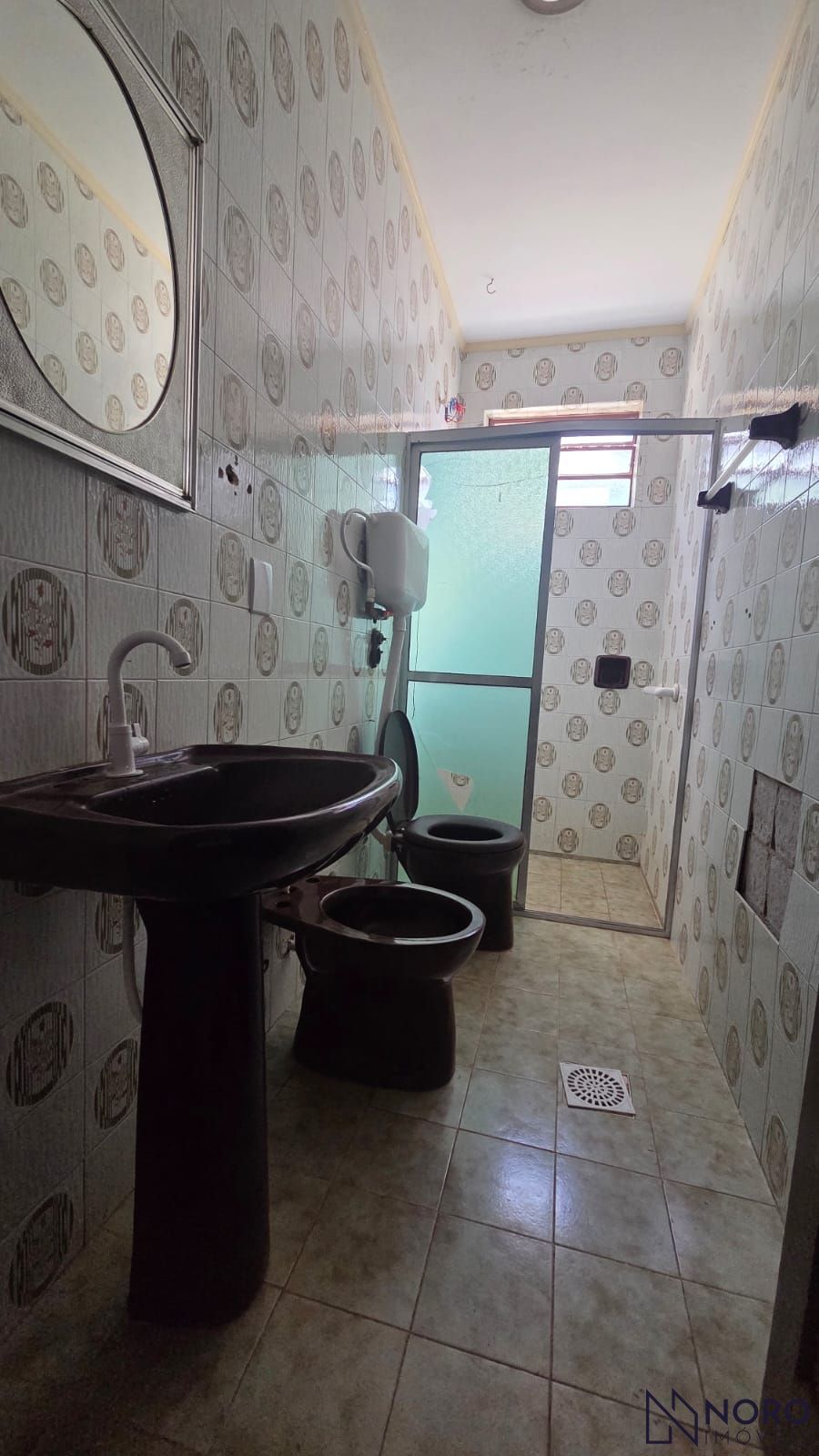 Casa com 3 dormitórios e amplo terreno de 759 m² no Bairro Rosári