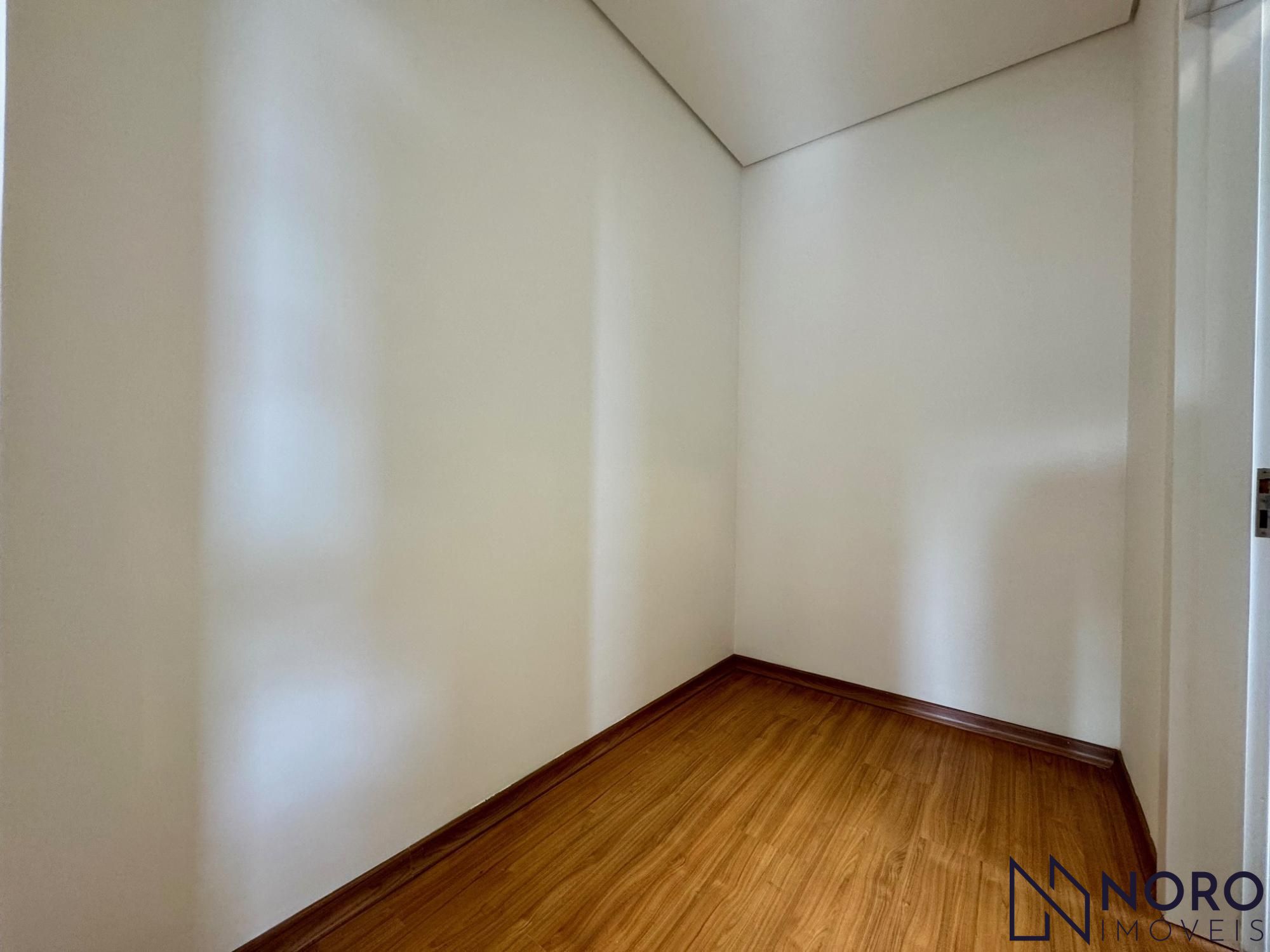 Apartamento andar inteiro, 200,24m² privativo, 3 suítes, 360º de vista panorâmic