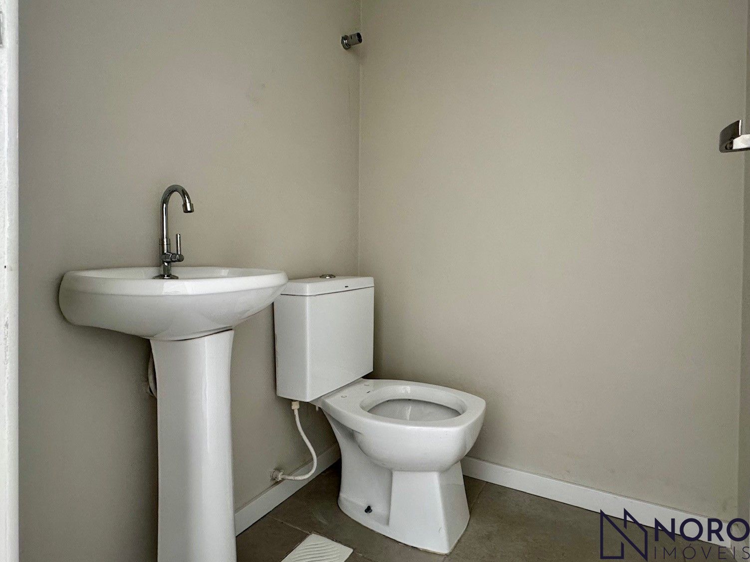 Cobertura com 2 Dormitórios à venda, 120 m² por R$ 530.000,00 Cobertura com 2 Dormitórios à venda, 120 m² por R$ 530.000,00