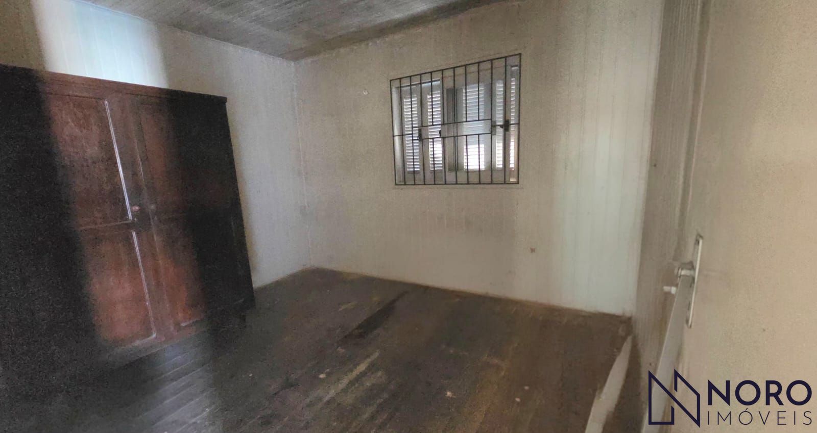 Terreno Amplo e Murado à Venda no Bairro Pinheiro Machado Excelente Potencial