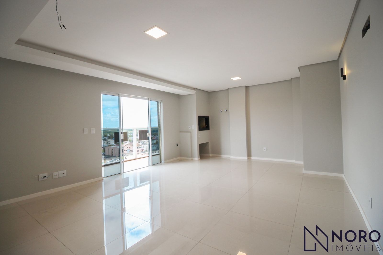 Cobertura Duplex à Venda no Centro 182 m² Privativos Vista Panorâmica