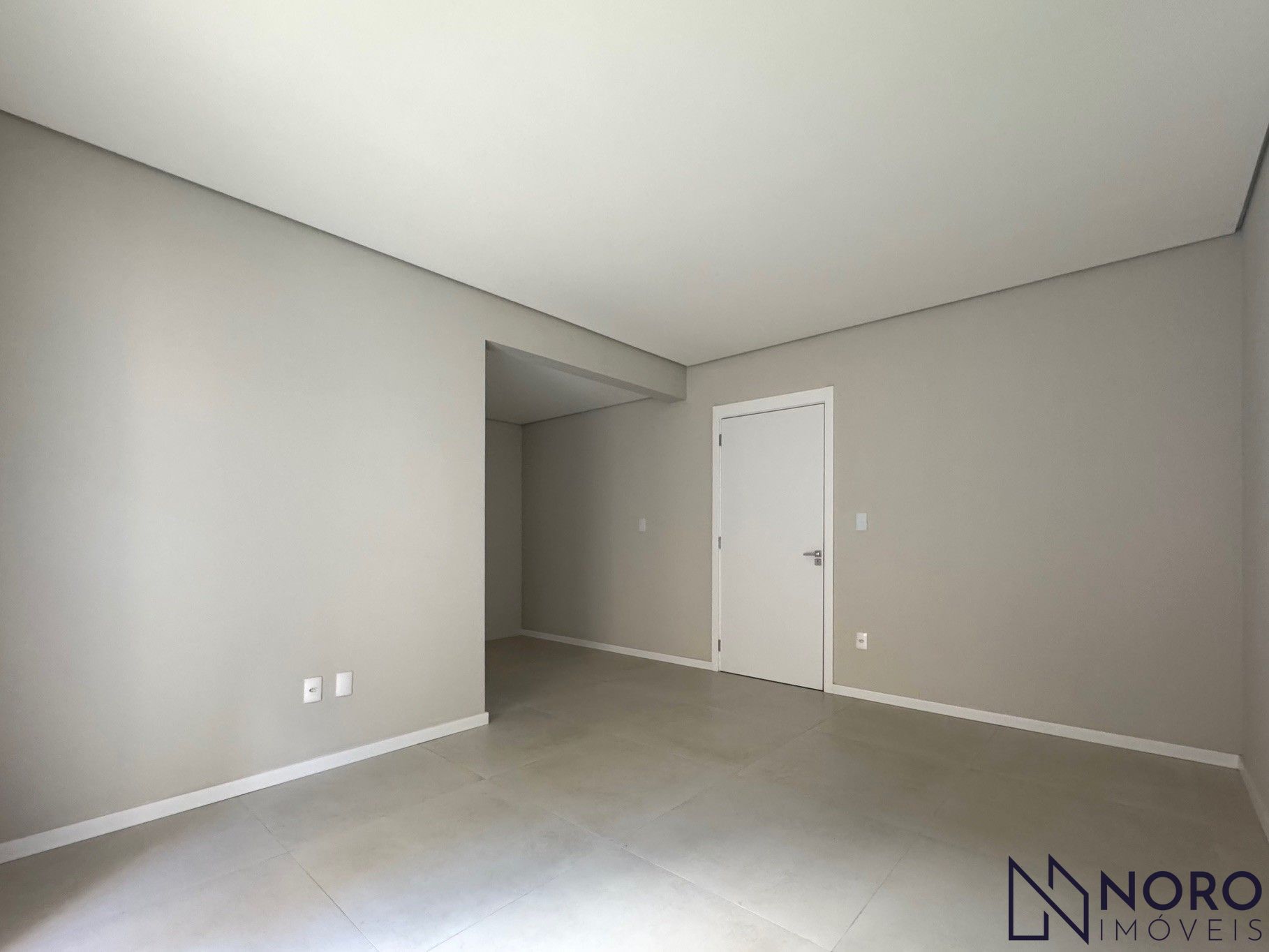 Venda de Apartamento no Condomínio Mont Blanc , Bairro Dores!