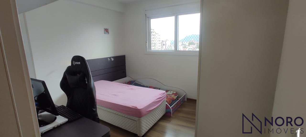 Apartamento com Suíte, Closet e 2 Vagas – Mobiliado, Leste/Norte, com Vidro Dupl