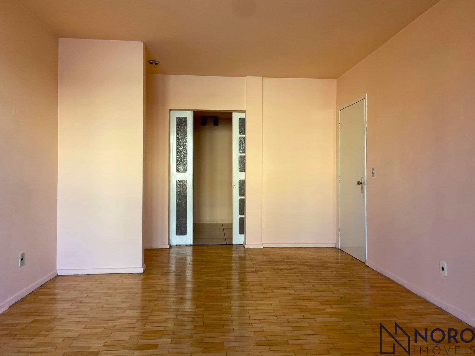 Apartamento com 2 Dormitórios para alugar, 105 m² por R$ 1.500,00 Apartamento com 2 Dormitórios para alugar, 105 m² por R$ 1.500,00