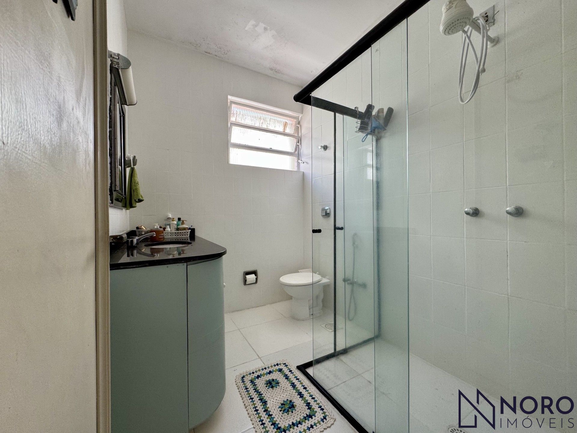 Casa 3 dormitórios (1 suite) 4 vagas na trav. Domingos trevisan-centro