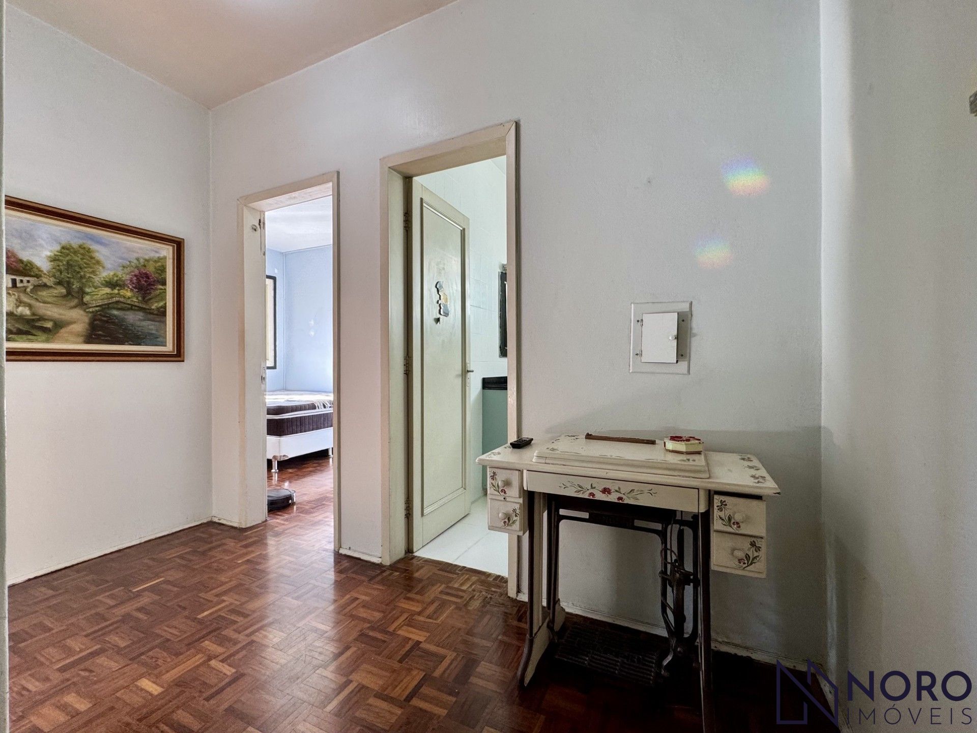Casa 3 dormitórios (1 suite) 4 vagas na trav. Domingos trevisan-centro
