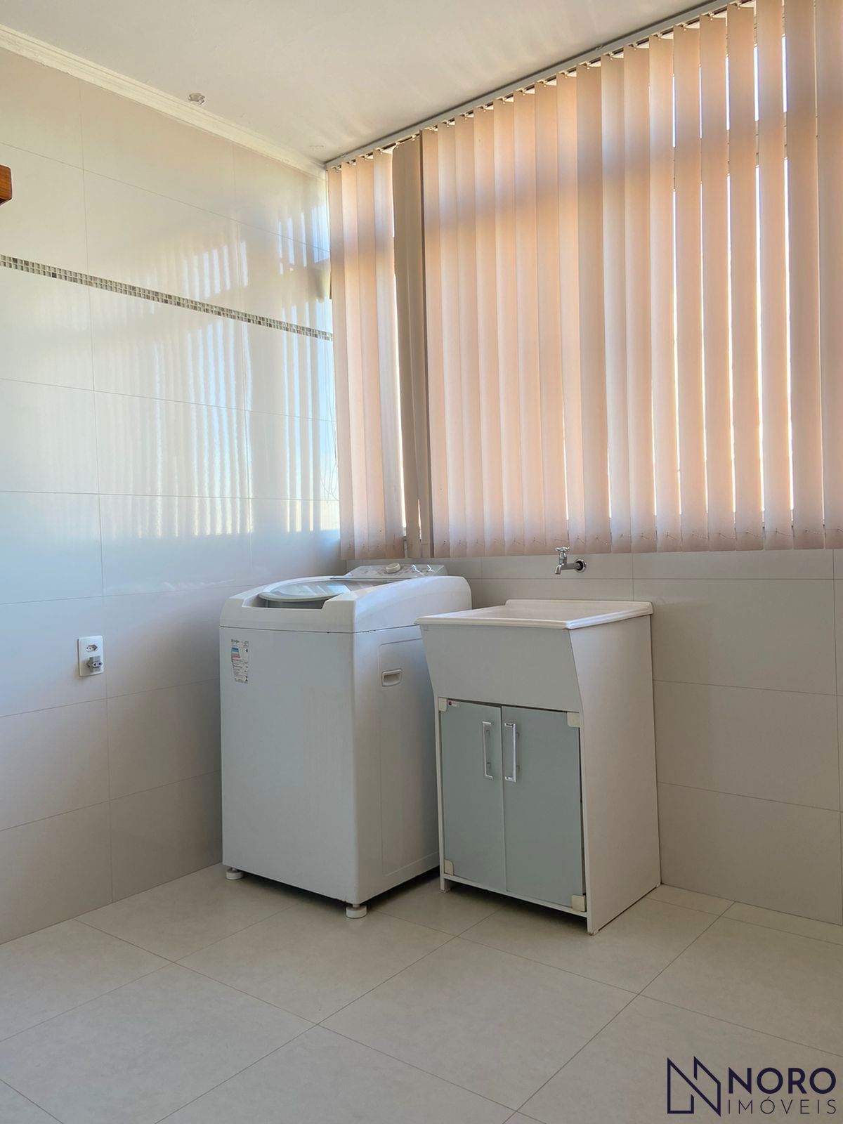 Apartamento 132 m² no Edifício Guanabara 3 Dormitórios Avenida Presidente V