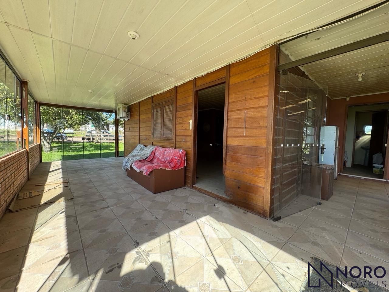 Chácara à Venda no Distrito de Boca do Monte 1.666 m² e Casa de 80 m²