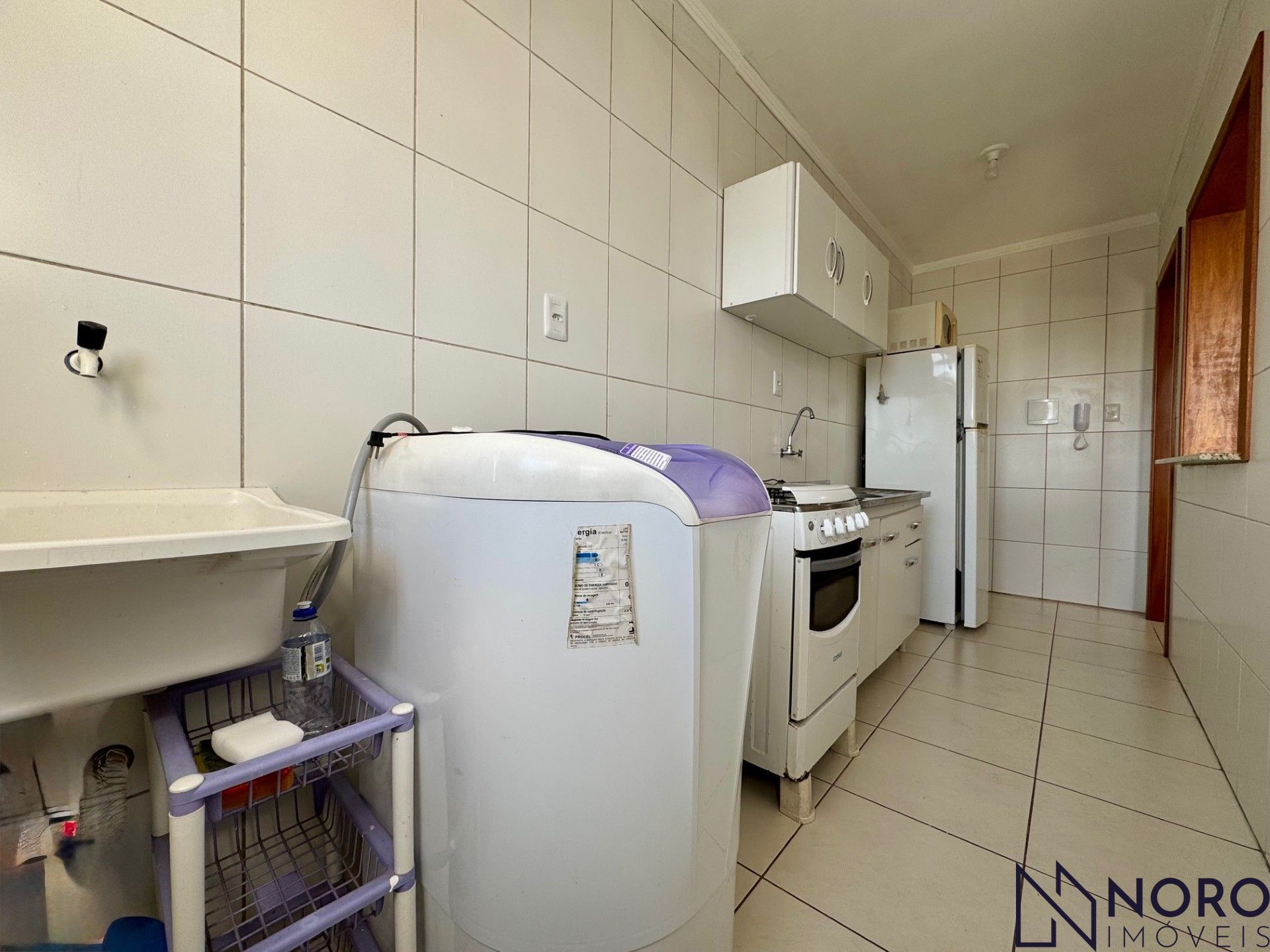 Apartamento com 1 Dormitórios à venda, 48 m² por R$ 225.000,00 Apartamento com 1 Dormitórios à venda, 48 m² por R$ 225.000,00