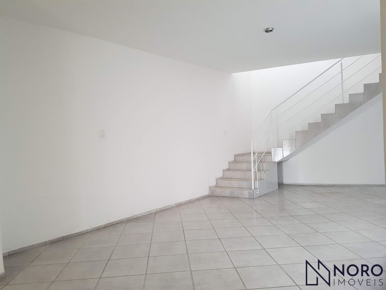 Casa na rua Ernesto Becker com 142m² privativos