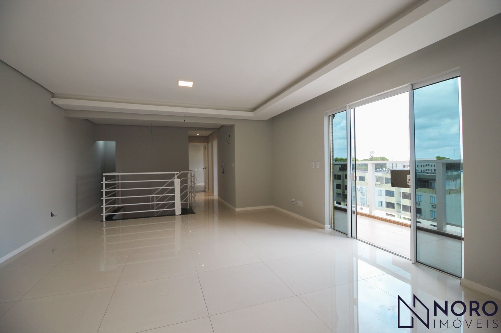 Cobertura Duplex à Venda no Centro 182 m² Privativos Vista Panorâmica