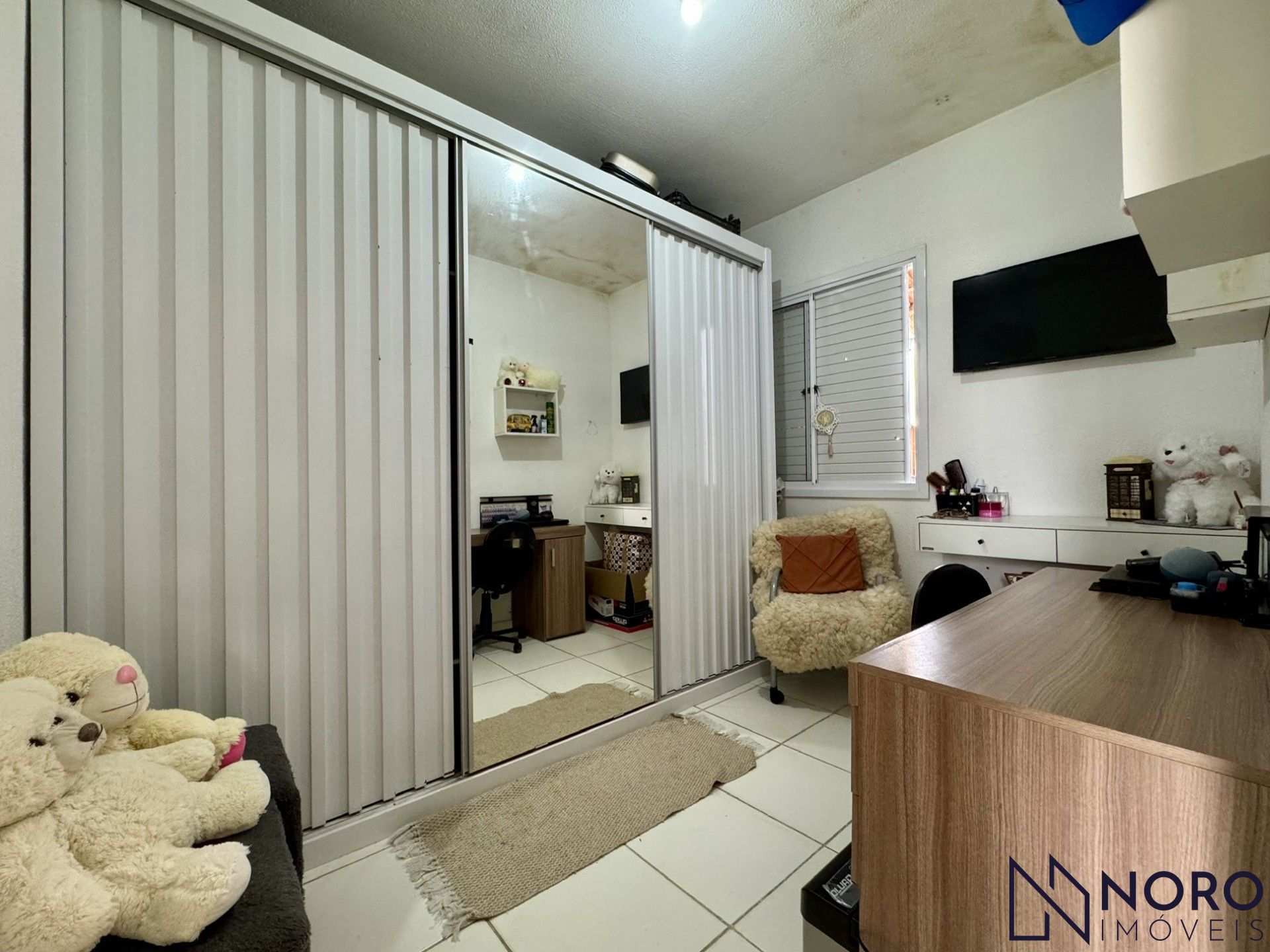 Casa com piscina à venda no condomínio moradas 2 dormitórios lazer e seguran