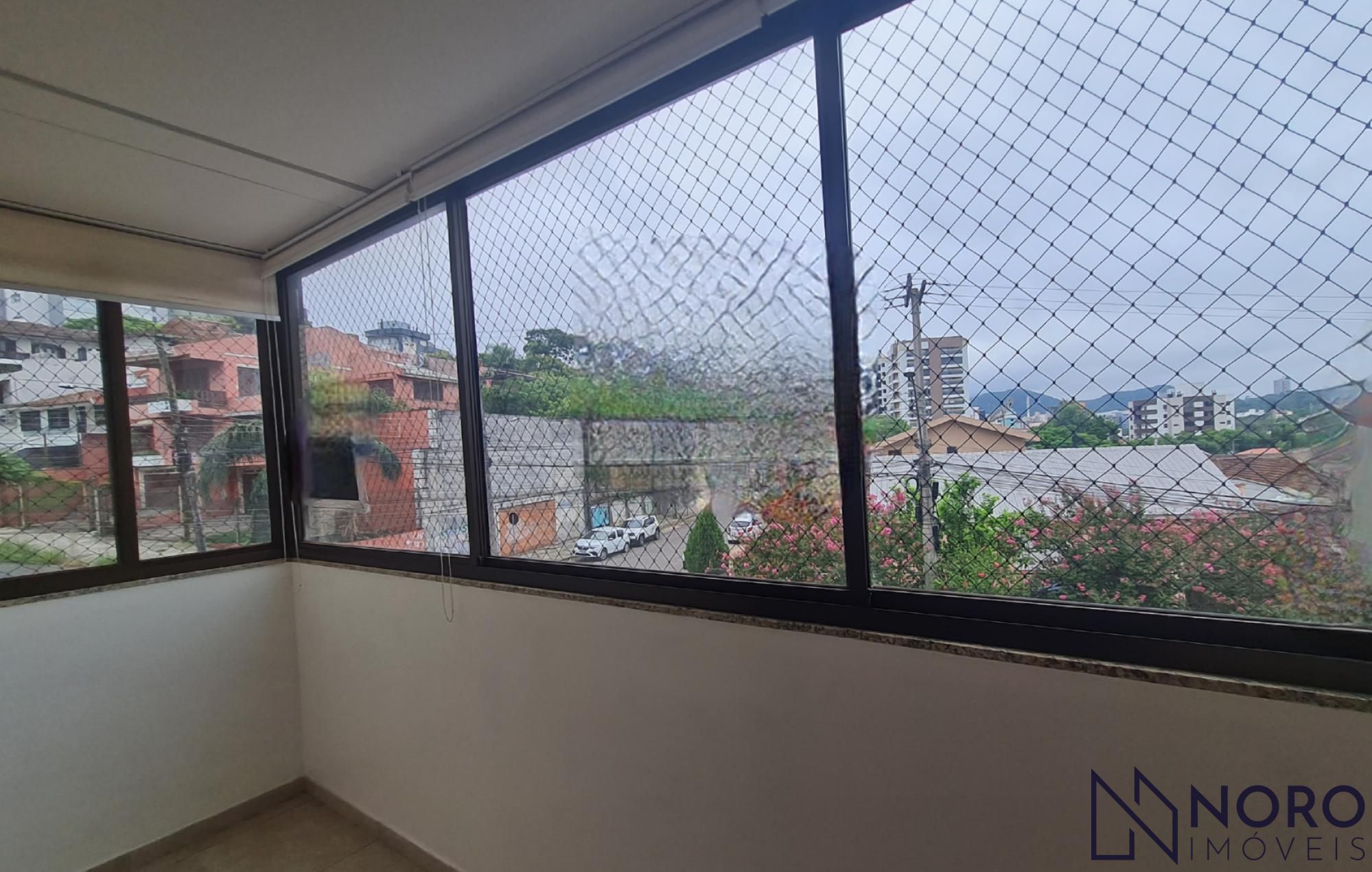 Apartamento 3 dormitórios de frente, 2 sacadas com 130,93m² no bairro Nossa Senh