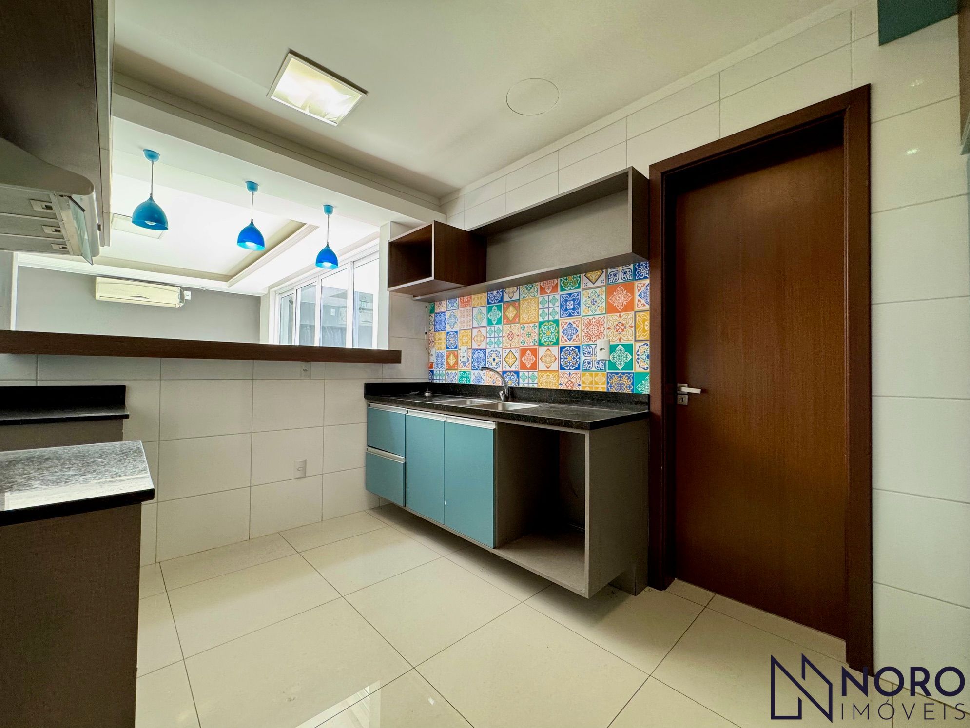 Apartamento amplo com 187m², 3 dormitórios e infraestrutura completa no Bairro B