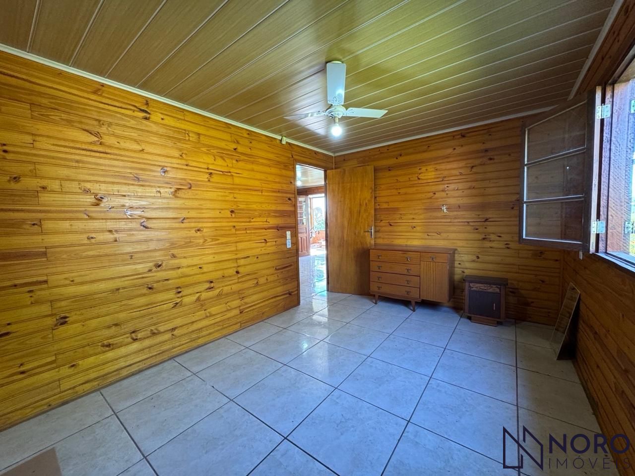 Chácara à Venda no Distrito de Boca do Monte 1.666 m² e Casa de 80 m²