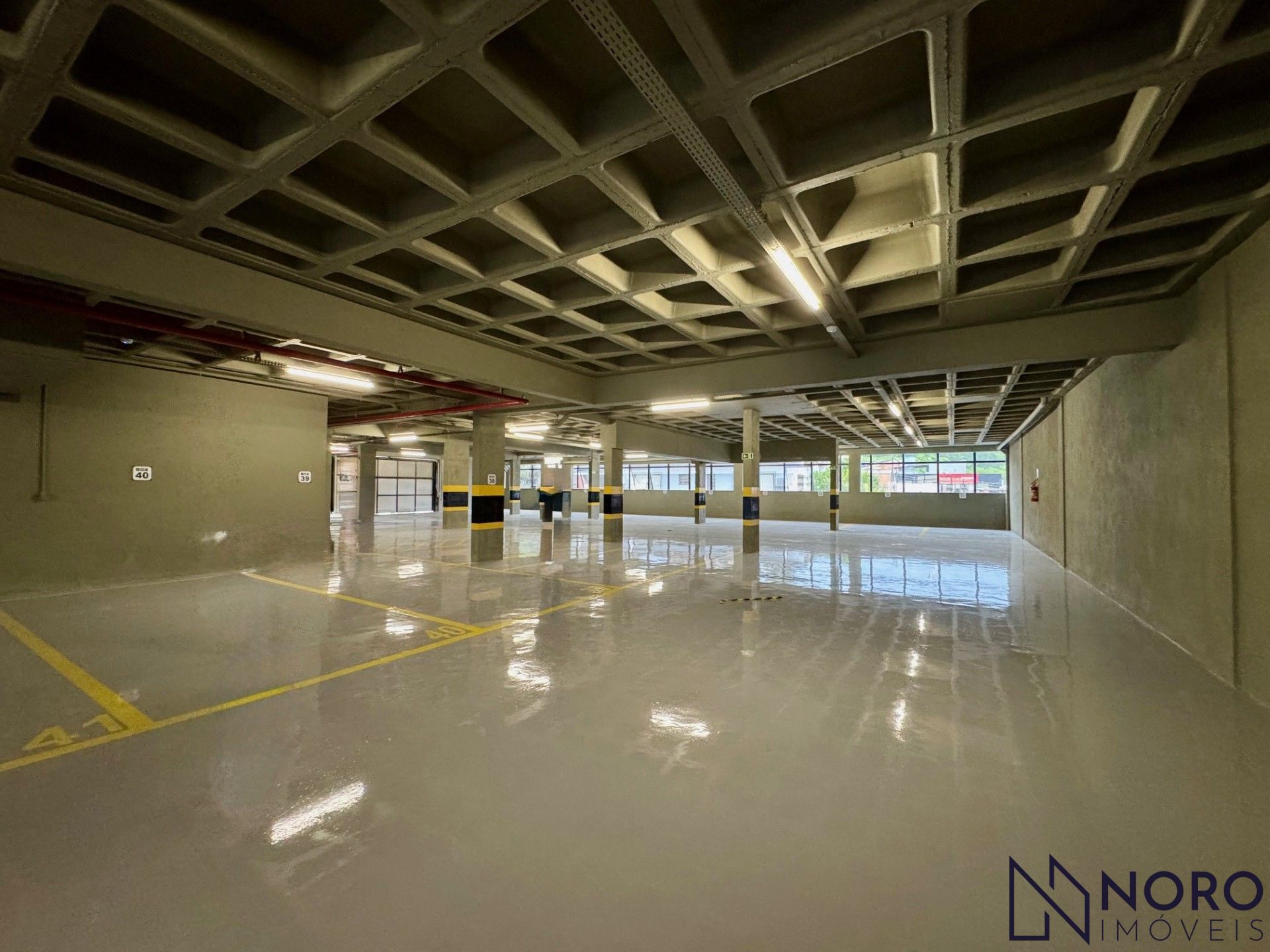 Apartamento Alto Padrão com 3 dormitórios e 1 suíte no Bairro Lourdes