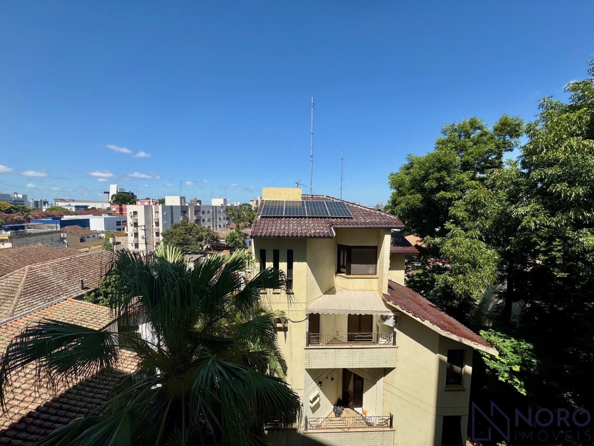 Apartamento 2 Dormitórios com 83 m² e Garagem no Bairro Fátima