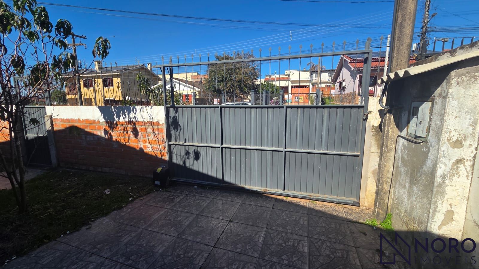 Terreno Amplo e Murado à Venda no Bairro Pinheiro Machado Excelente Potencial