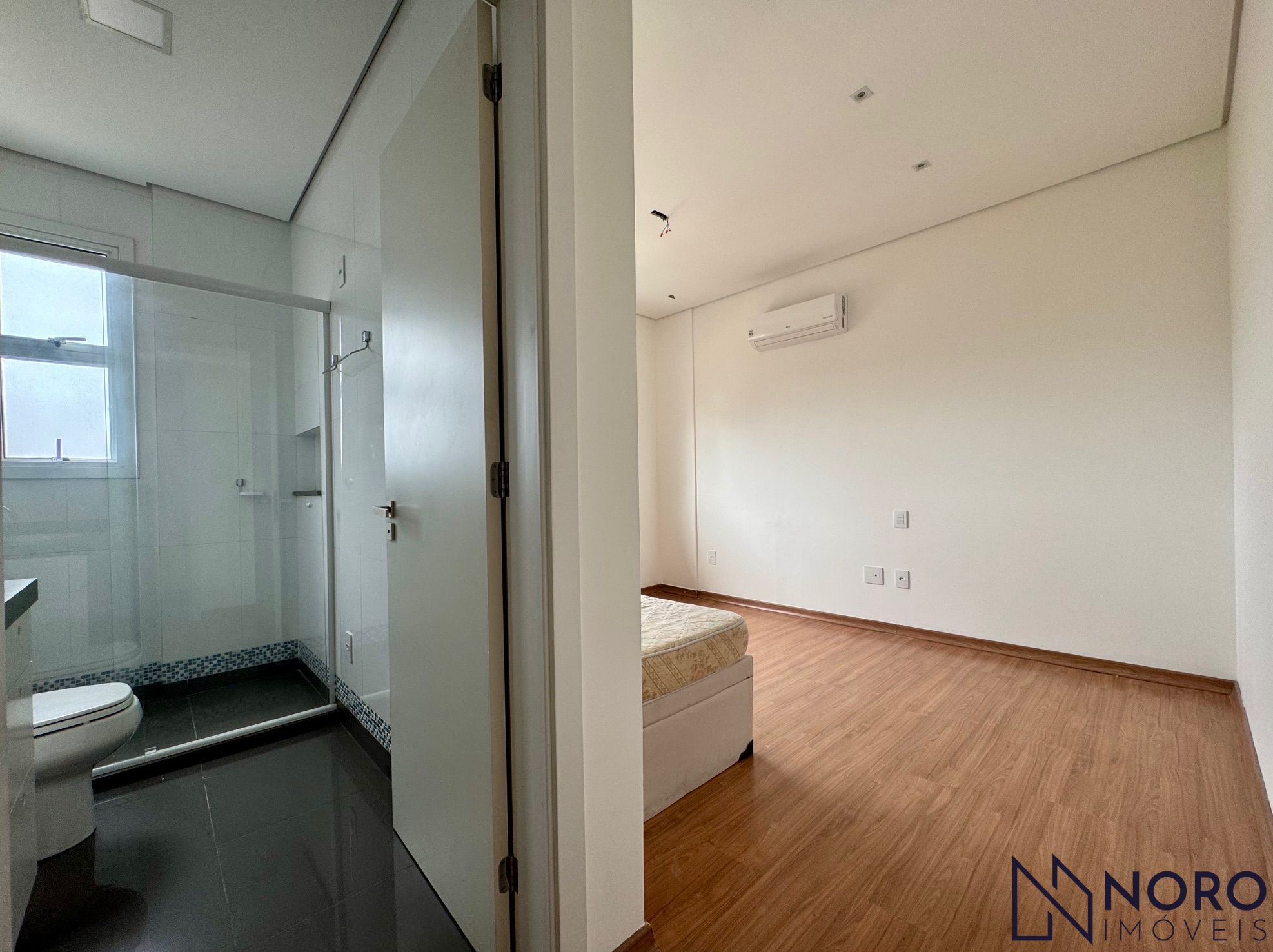 Apartamento andar inteiro, 200,24m² privativo, 3 suítes, 360º de vista panorâmic