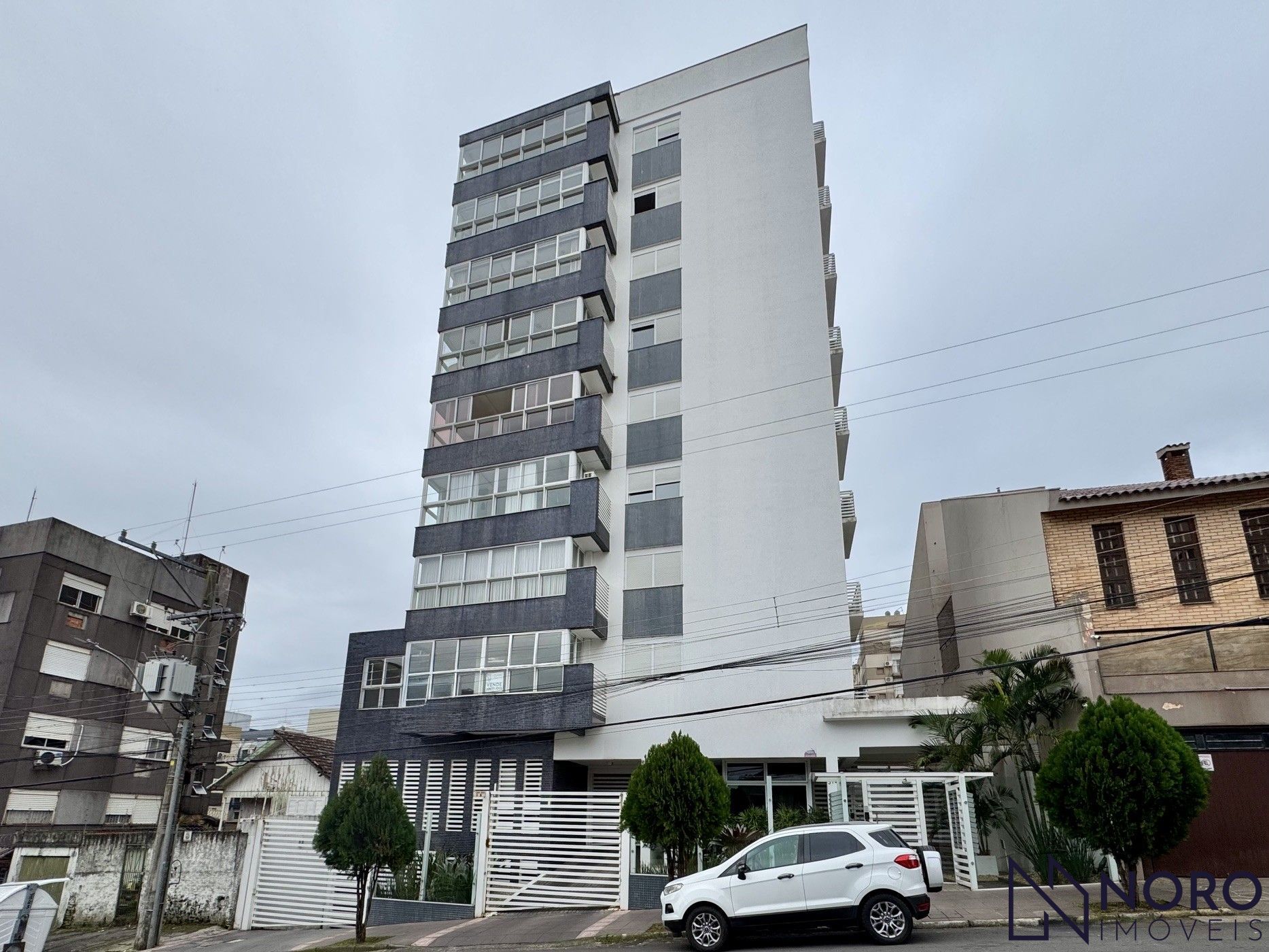 Apartamento amplo com 187m², 3 dormitórios e infraestrutura completa no Bairro B