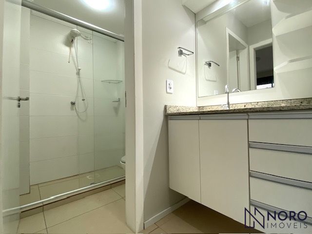 Apartamento semi mobiliado 1 quarto churrasqueira splits box elevador bairro fát