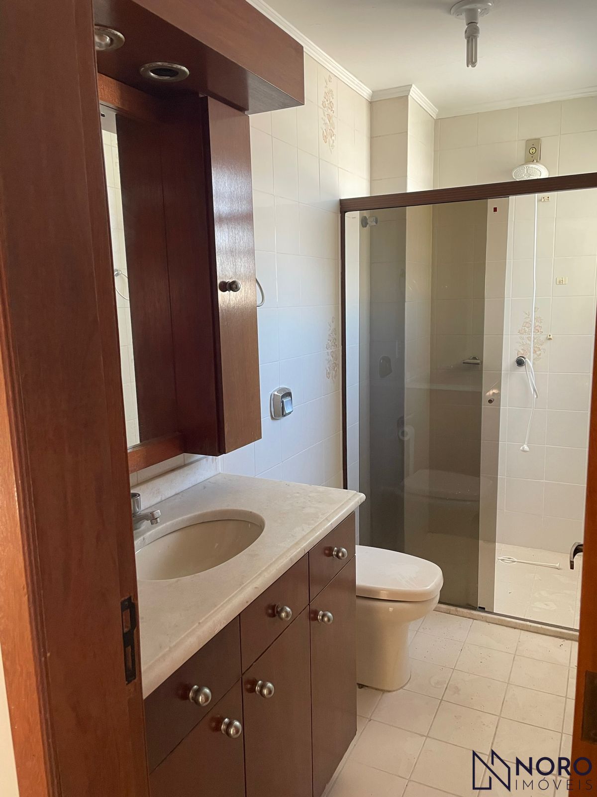Cobertura duplex com 3 dormitórios, com com piscina e churrasqueira