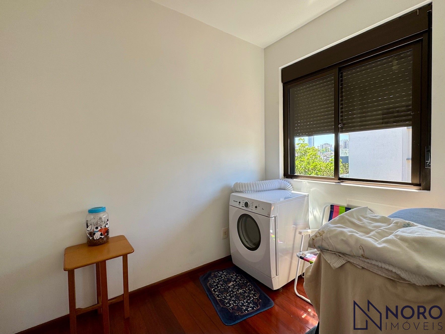 Apartamento à Venda – Andar Inteiro 189 m² Privativos 3 Dormitórios N. Sra