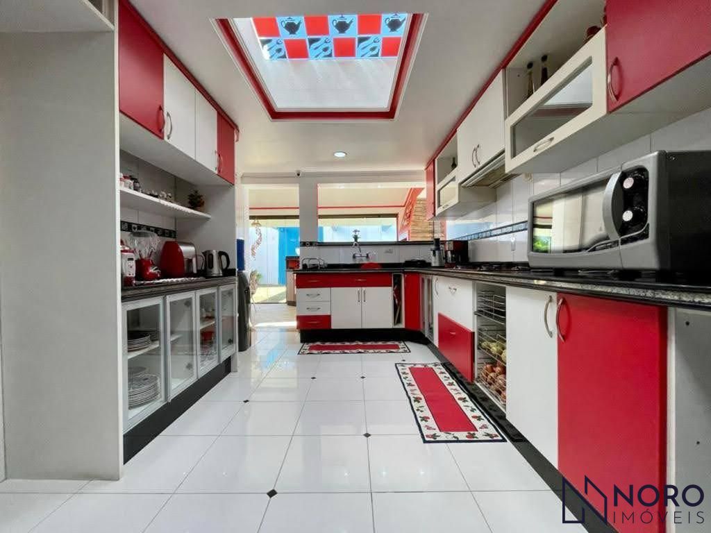 Casa Espaçosa à Venda ou Locação Mobiliada no Bairro Nossa Senhora de Lourdes!