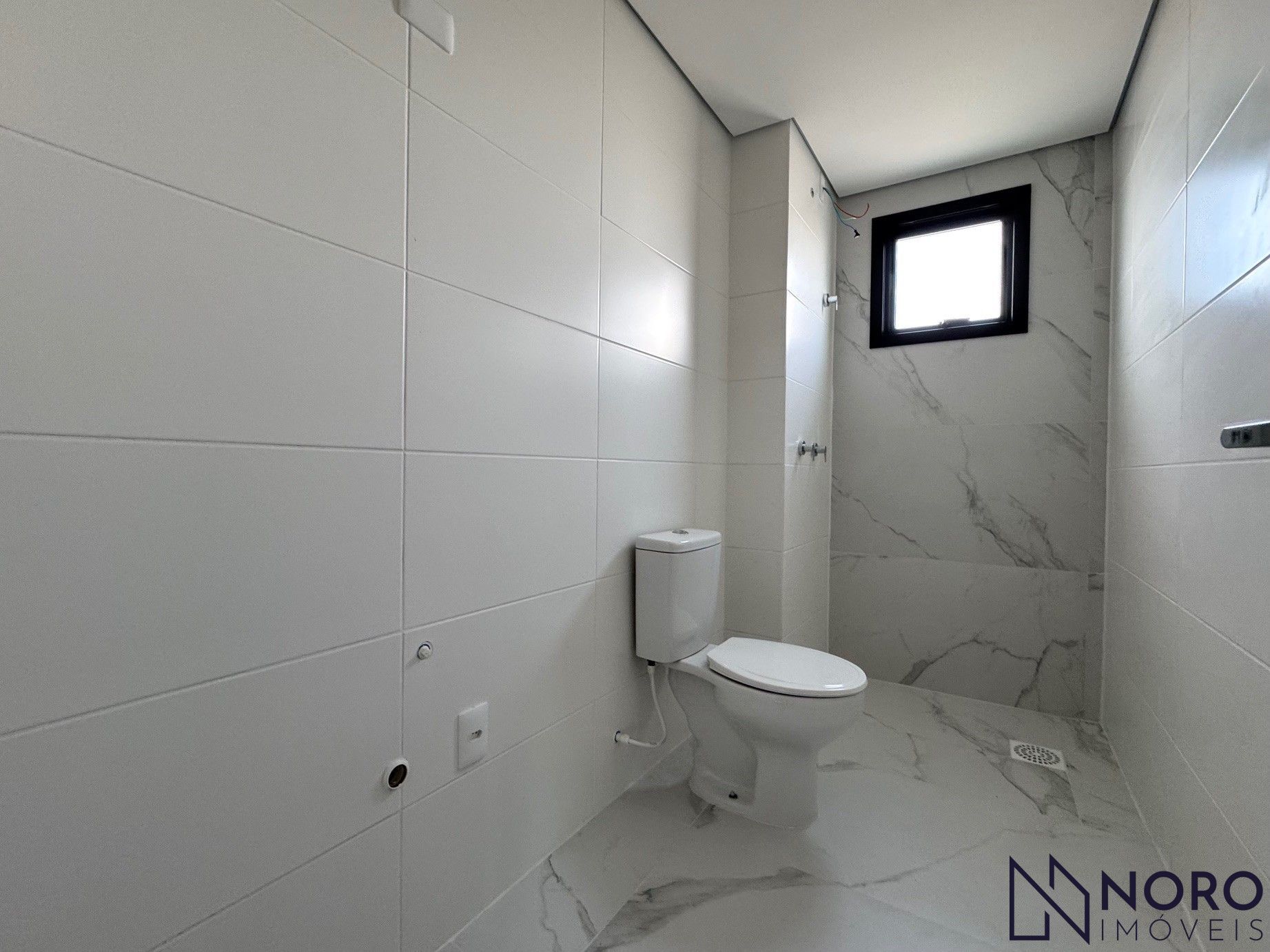 Apartamento à Venda no Mont Blanc – Bairro Dores 3 Dormitórios, Vista Deslumbr