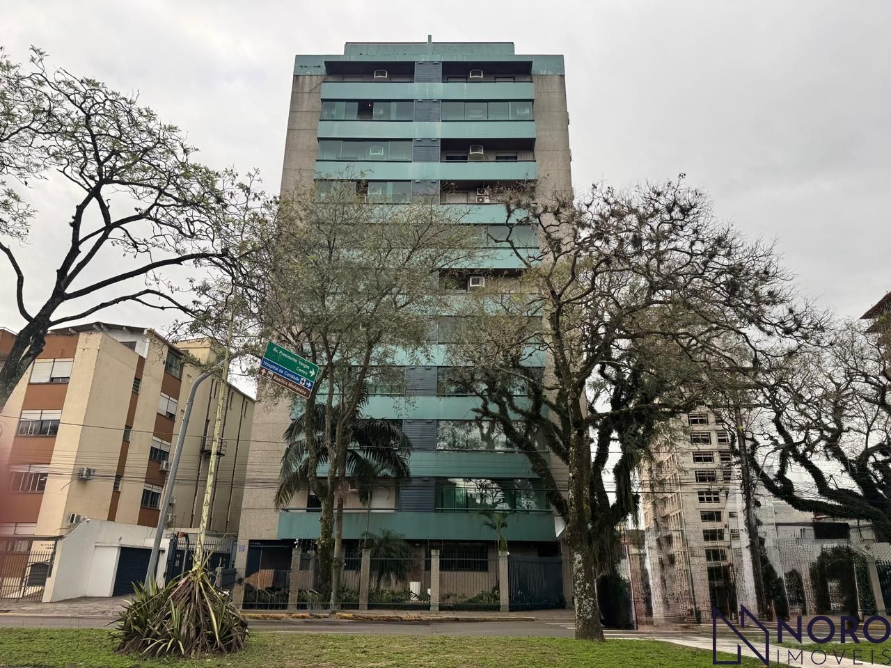 Apartamento à venda  no Nossa Senhora Medianeira - Santa Maria, RS. Imóveis