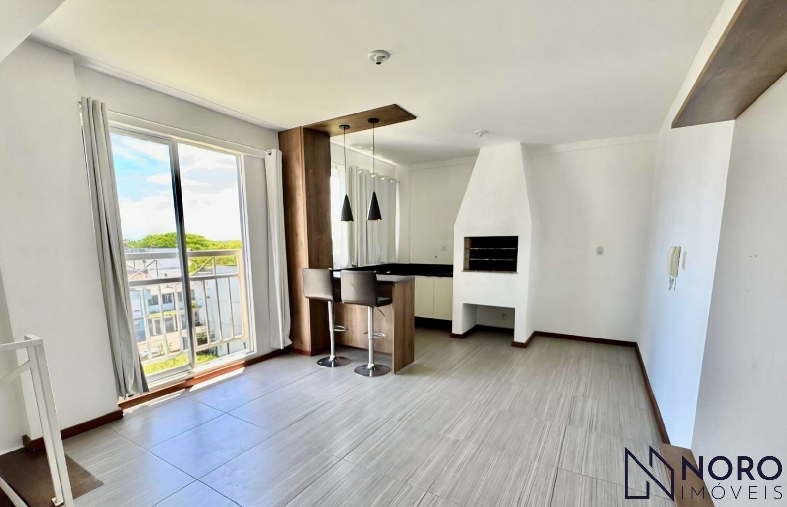 Cobertura Duplex com 2 Dormitórios e Espaço Gourmet à Venda no Bairro Fátima