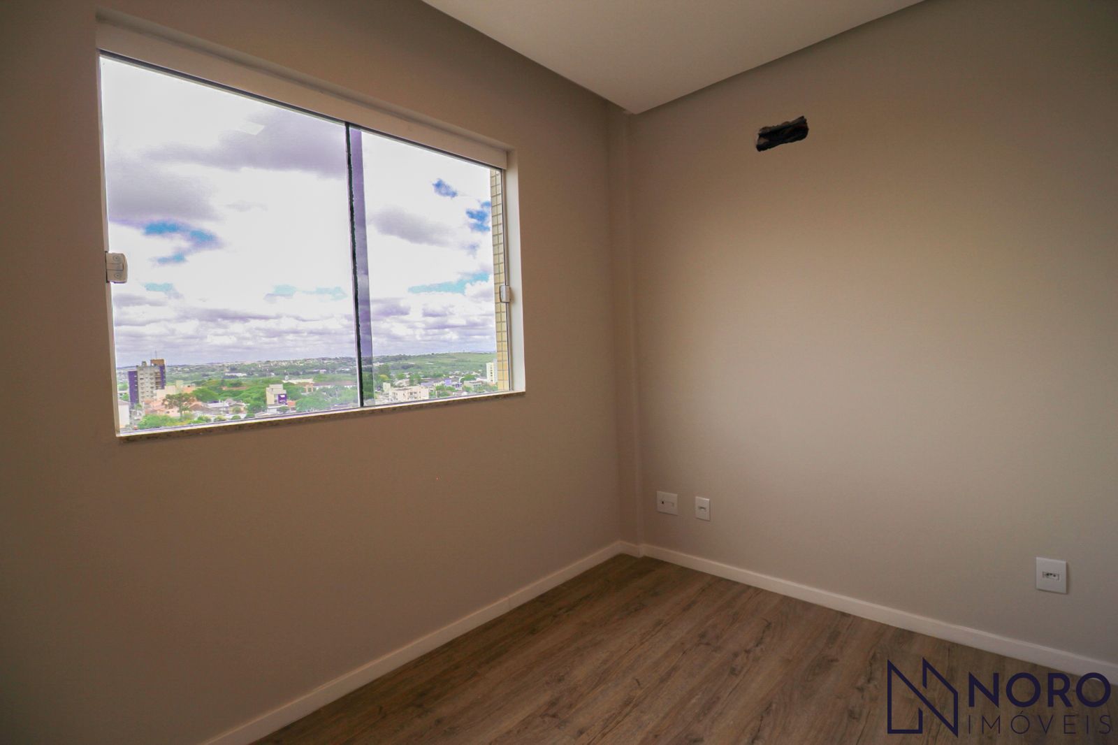 Cobertura Duplex à Venda no Centro 182 m² Privativos Vista Panorâmica