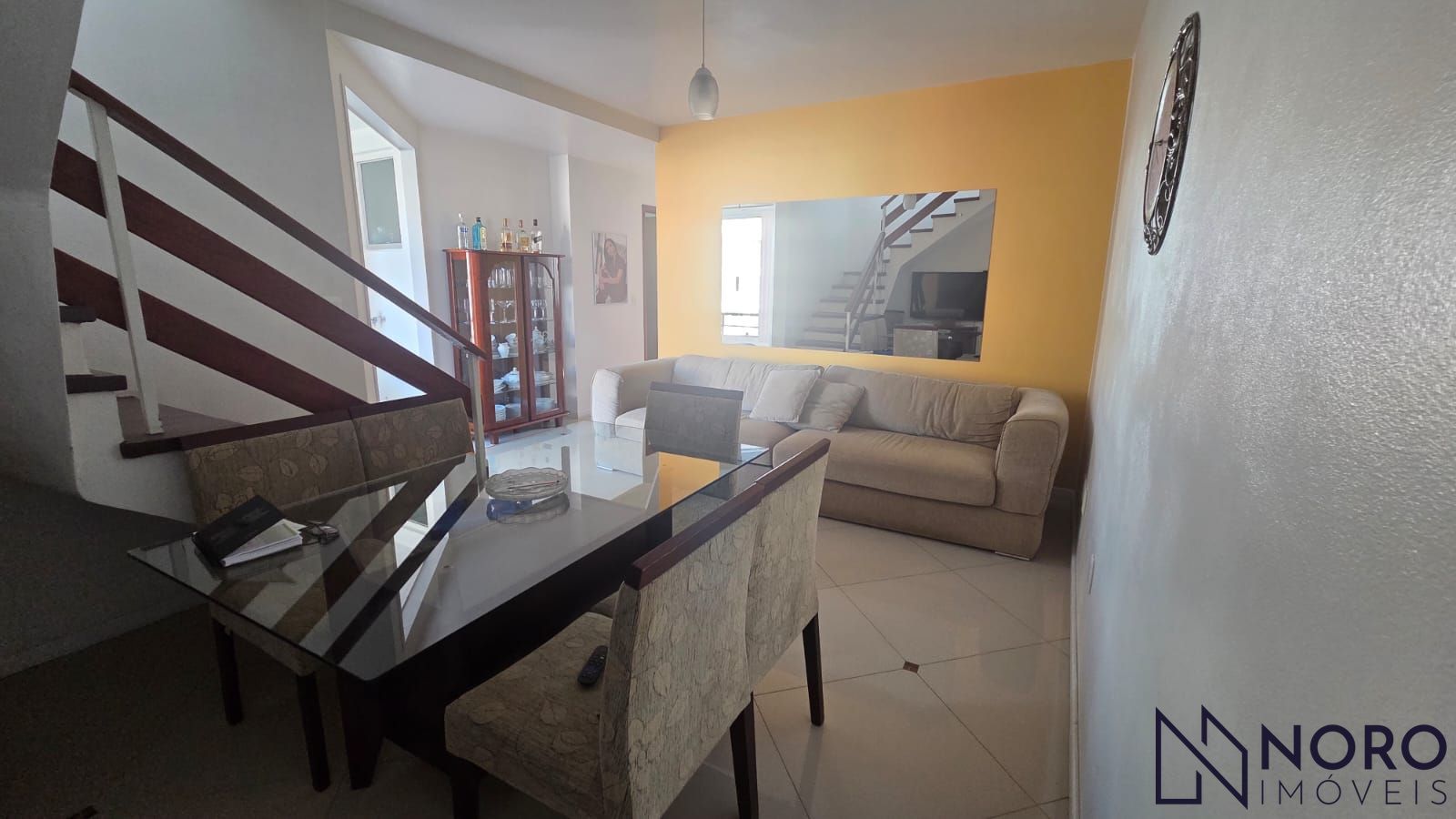 Cobertura duplex 3 dormitórios com terraço e garagem no Centro