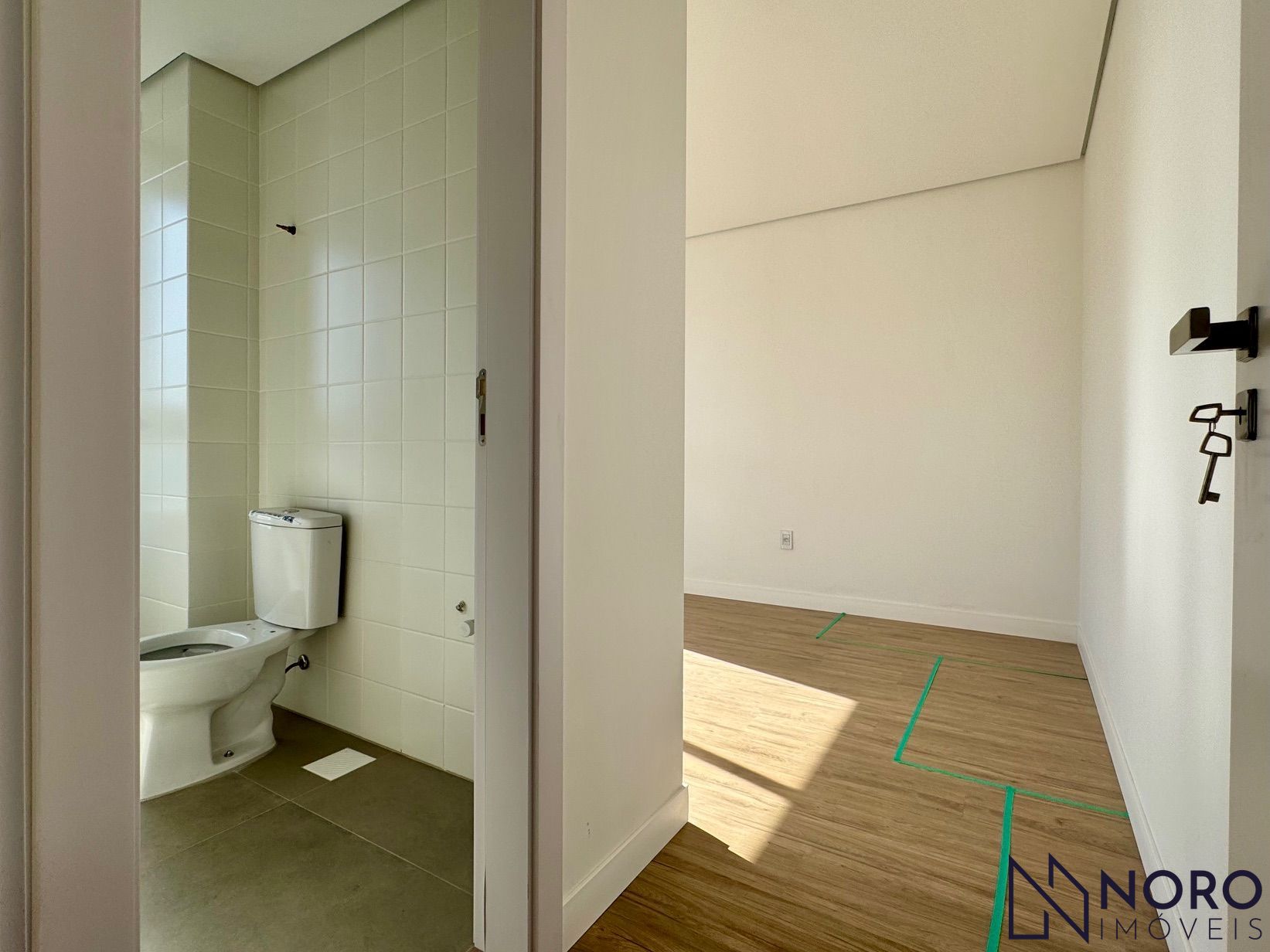 Apartamento 2 Suítes Living 2 ambientes Lavabo Sacada e Churrasqueira Box Prédio