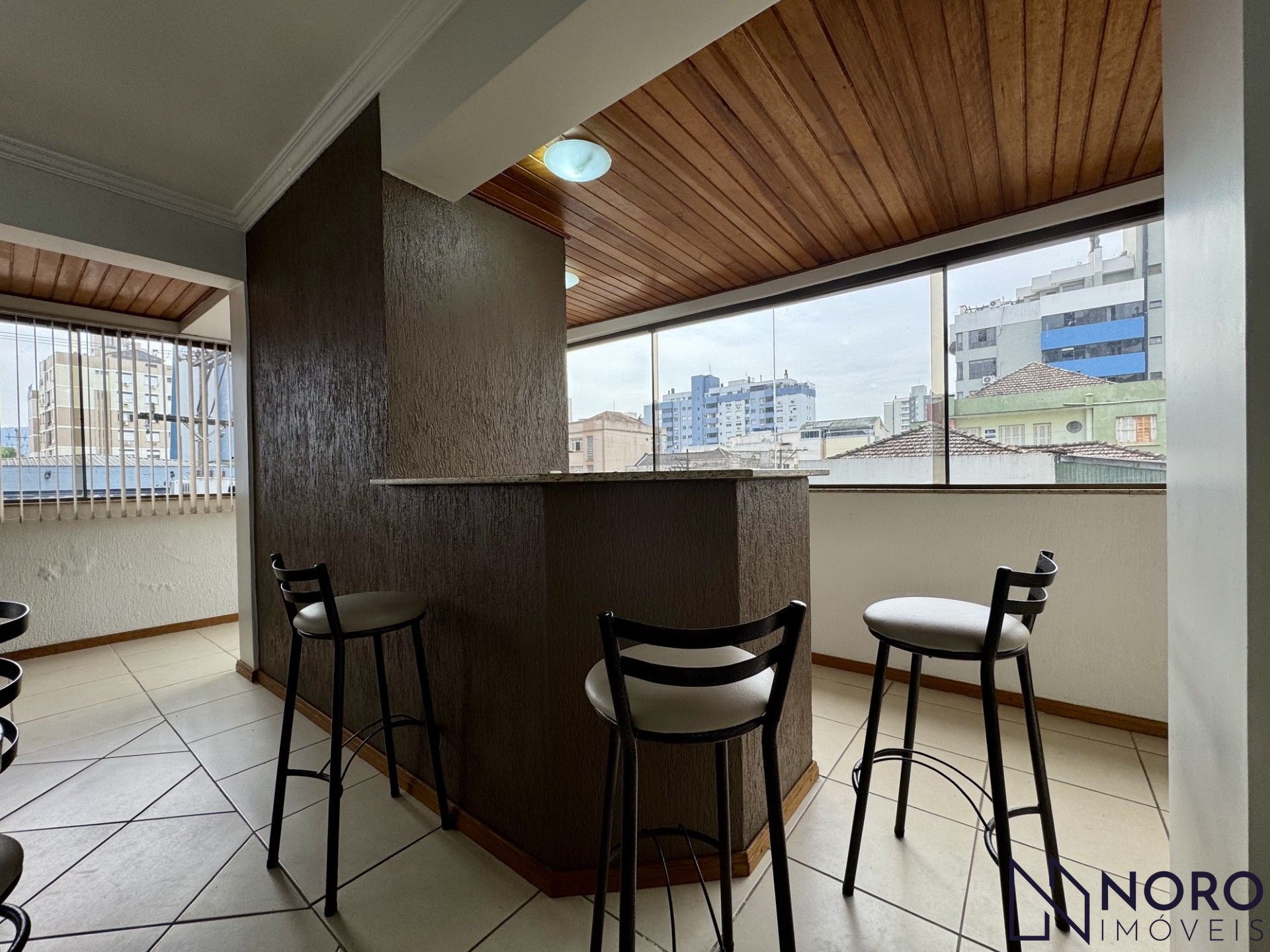 Apartamento semimobiliado para locação no Bairro Bonfim – conforto e praticidade