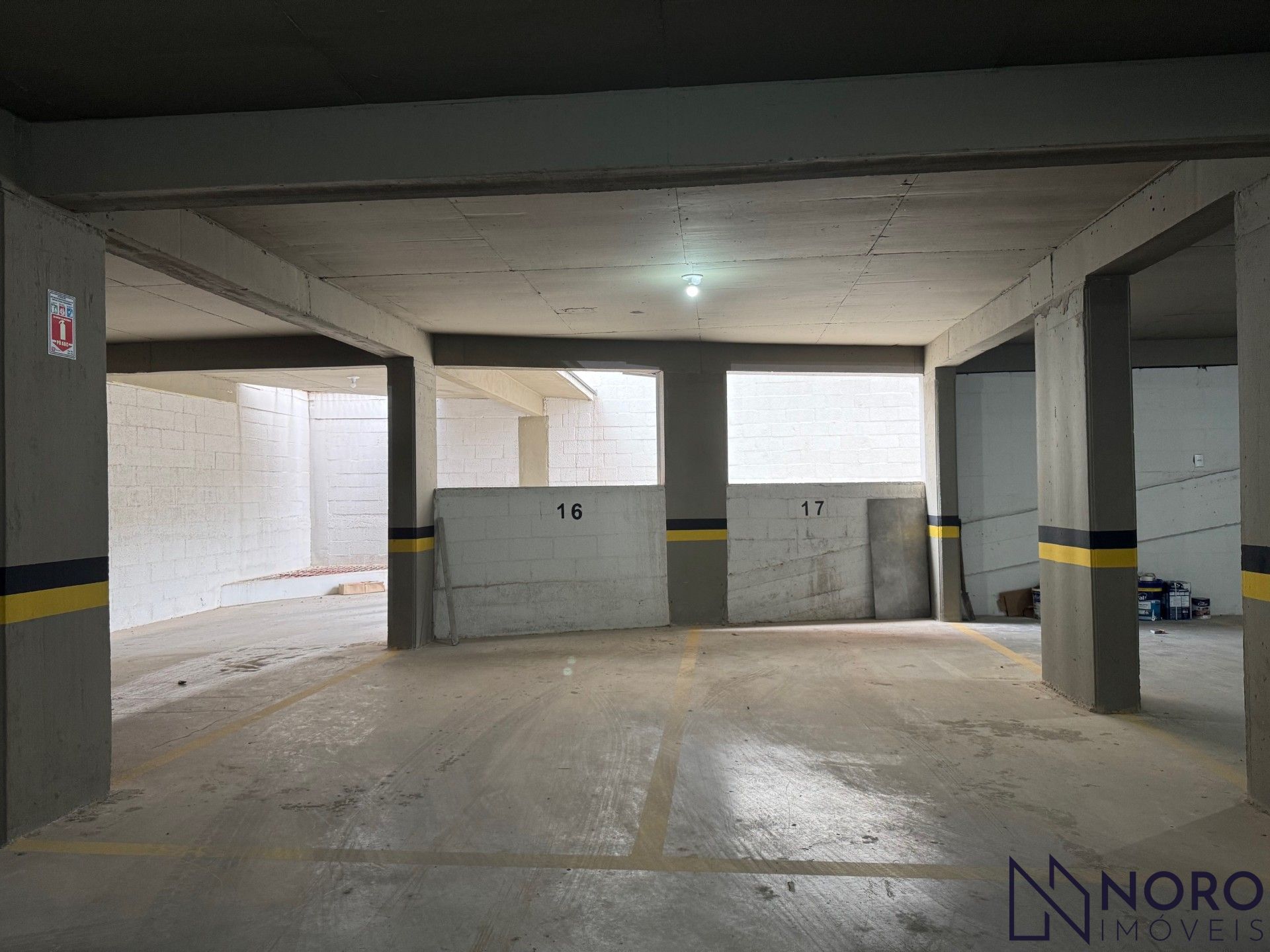 Apartamento à Venda – 3 Dormitórios - Suíte- 2 vagas- Bairro N. Sra. Das Dores