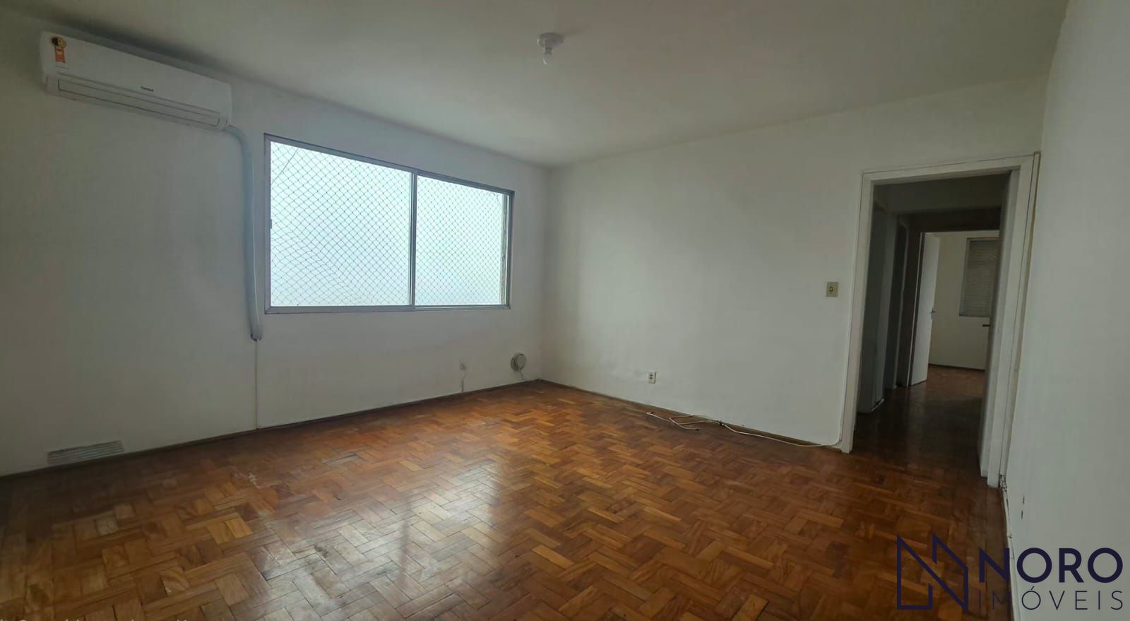 Apartamento de 2 Dormitórios com Garagem à Venda e Locação no Bairro Nossa Senho