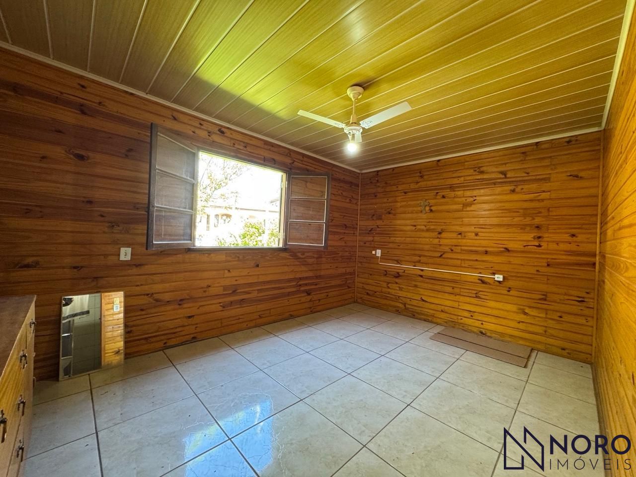 Chácara à Venda no Distrito de Boca do Monte 1.666 m² e Casa de 80 m²