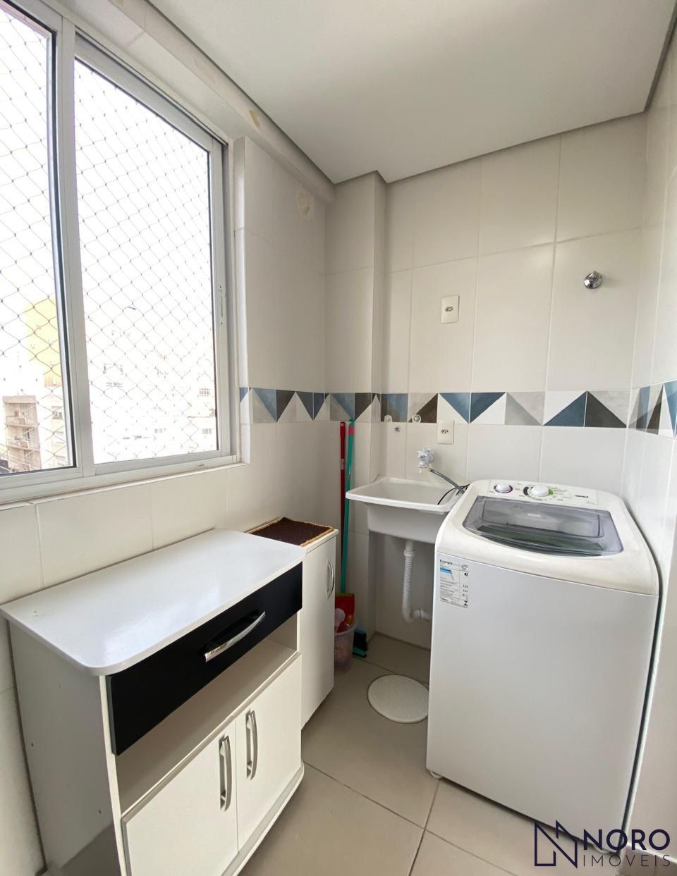 Apartamento de 2 dormitórios próximo à UFN