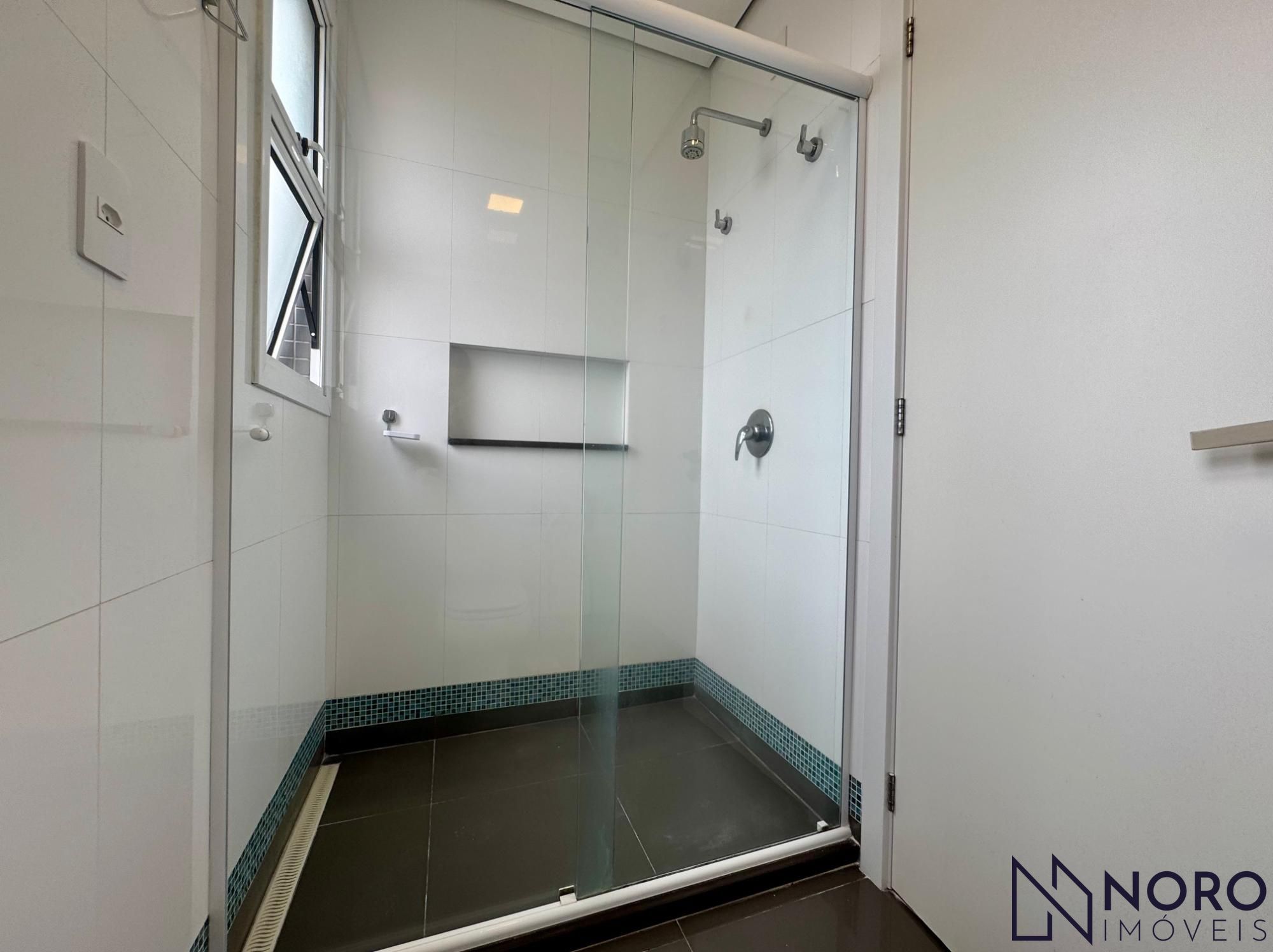 Apartamento andar inteiro, 200,24m² privativo, 3 suítes, 360º de vista panorâmic