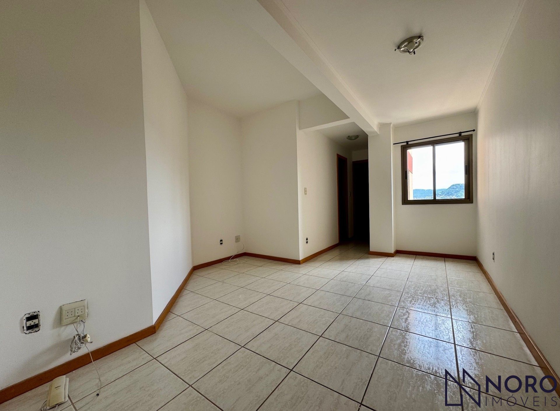 Apartamento 1 Dormitório, Andar Alto e Vista Panorâmica no Royal Plaza!