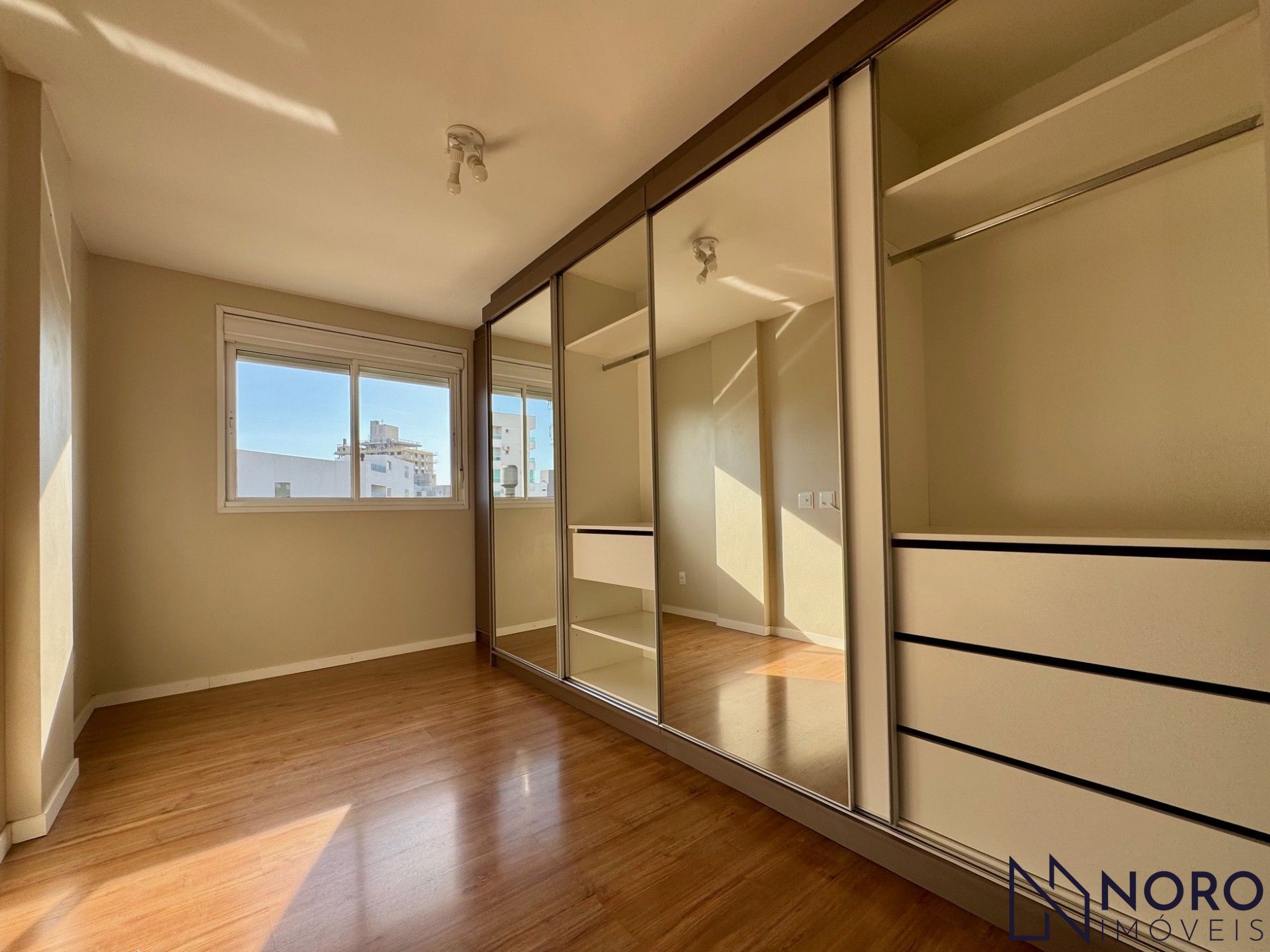 Venda apartamento 3 dormitórios no bairro menino jesus 110 m