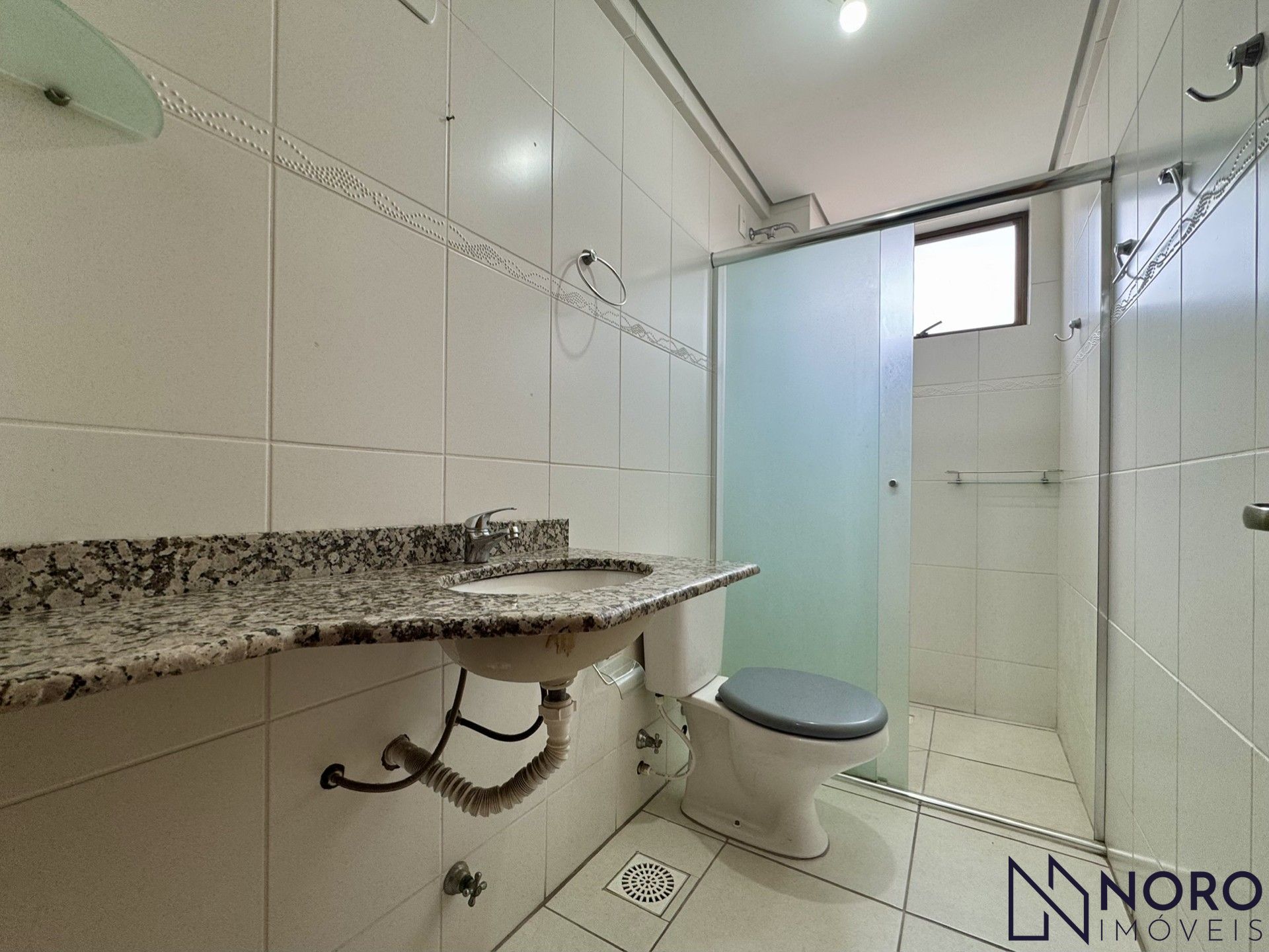 Apartamento semimobiliado para locação no Bairro Bonfim – conforto e praticidade