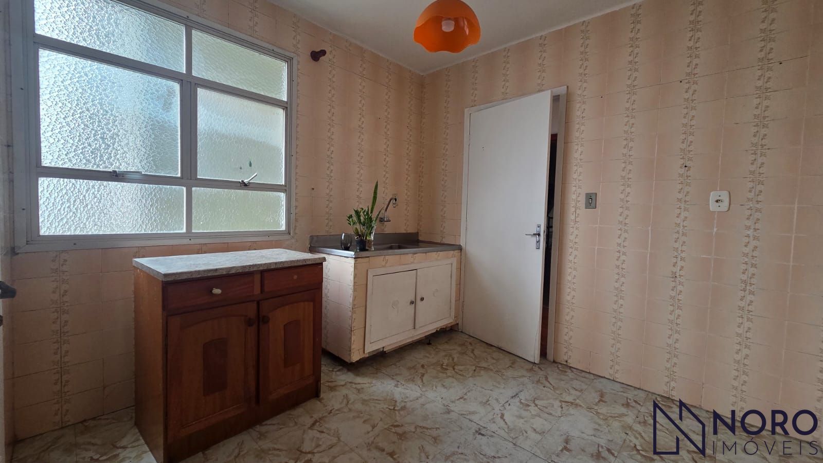 Apartamento de 2 Dormitórios com Garagem à Venda e Locação no Bairro Nossa Senho