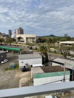 Apartamento à venda / 2dormitórios/1 suíte / 2 vagas de garagem/ Bairro Mediane