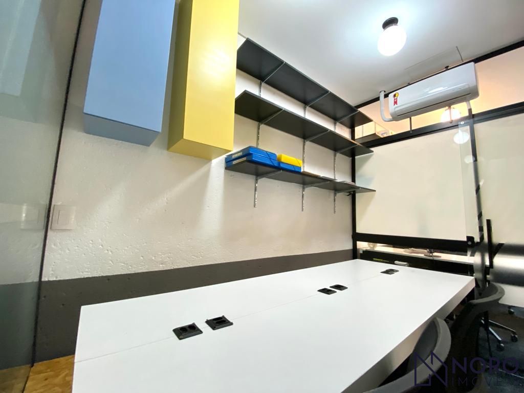 Sala comercial central móveis planejados climatizado sala para reuniões recepção