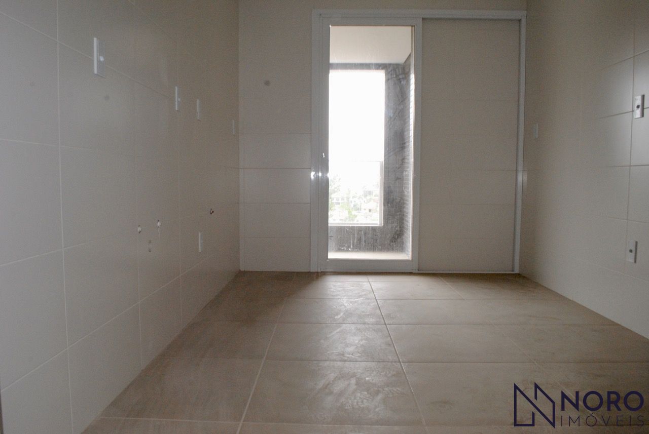 Apartamento 2 dormitórios, suíte com vista panorâmica.