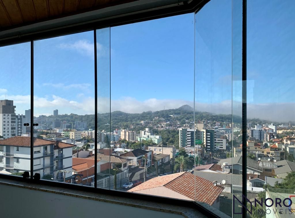 Apartamento 104m² privativo, Frente, 2 dormitórios,Suíte, Living 2 ambientes, Sa